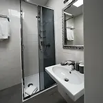 Liberty Отель 3*