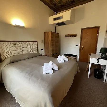 מלון Liberty ג'נובה